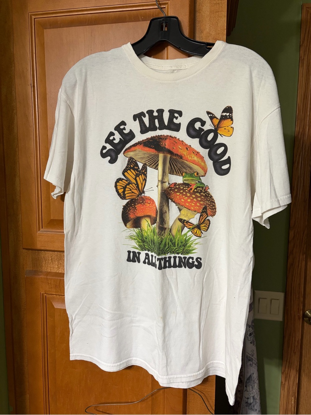 See The Good Mushroom & Butterfly Graphic Tee - White